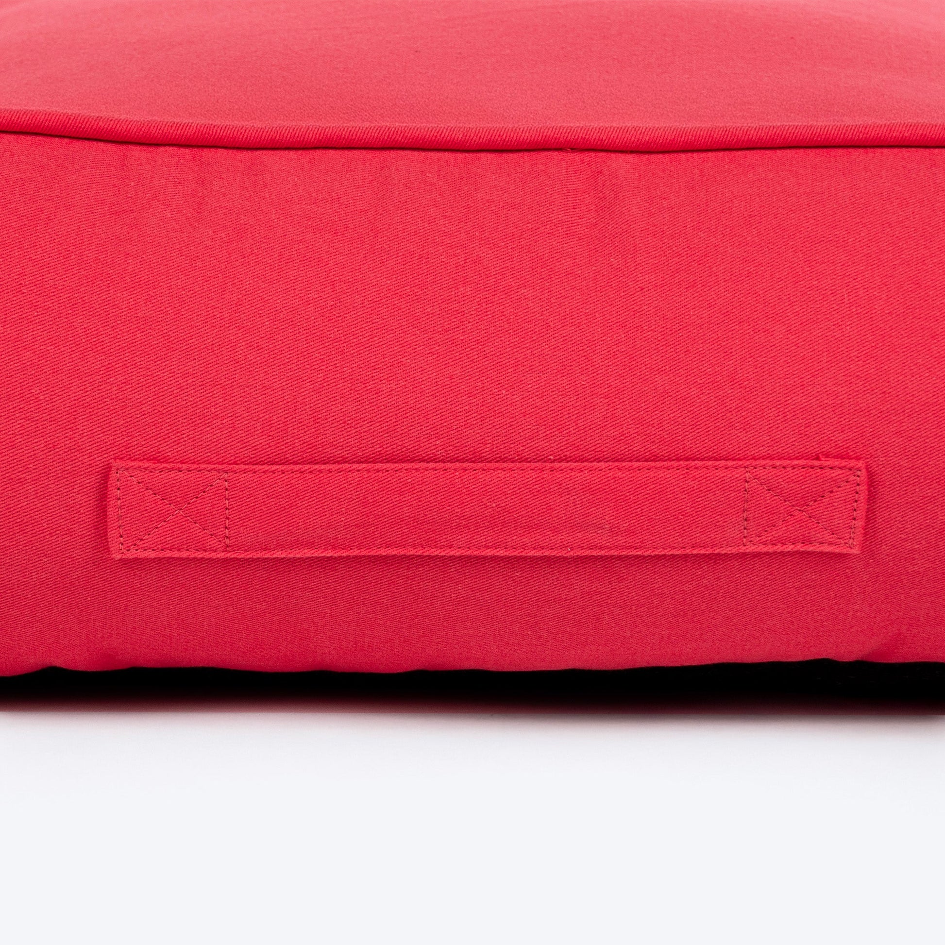 HUFT Teddy Classic Lounger Bed For Dog - Red - Heads Up For Tails