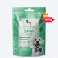 Sara's Doggie Treats Chicken Jerky with Spinach, 70 g, featuring a green packaging and images of spinach and jerky pieces.