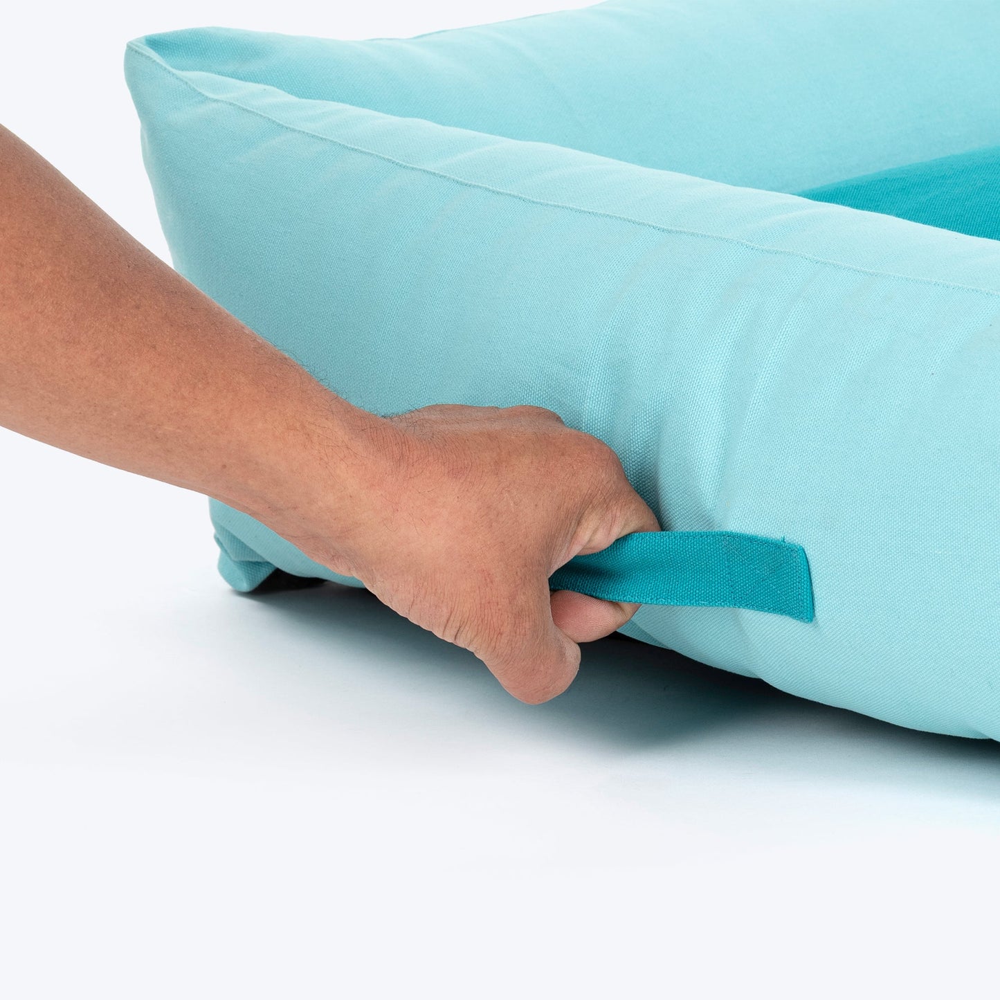 HUFT Gardenia Lounger Bed For Dog - Ice Blue