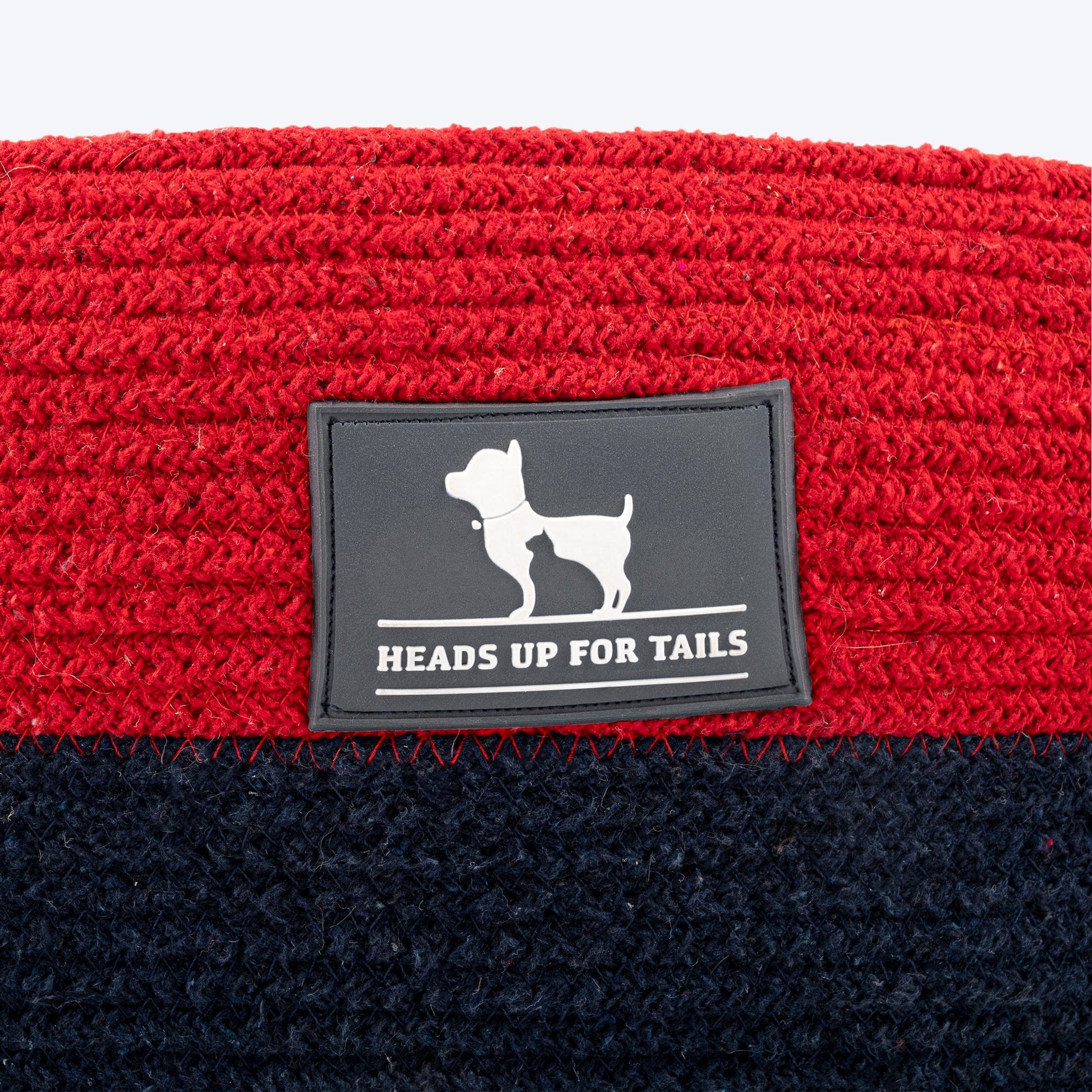 HUFT Cuddle Paws Jute Basket Bed With Cushion For Small Dogs & Cats - Red & Navy - Heads Up For Tails