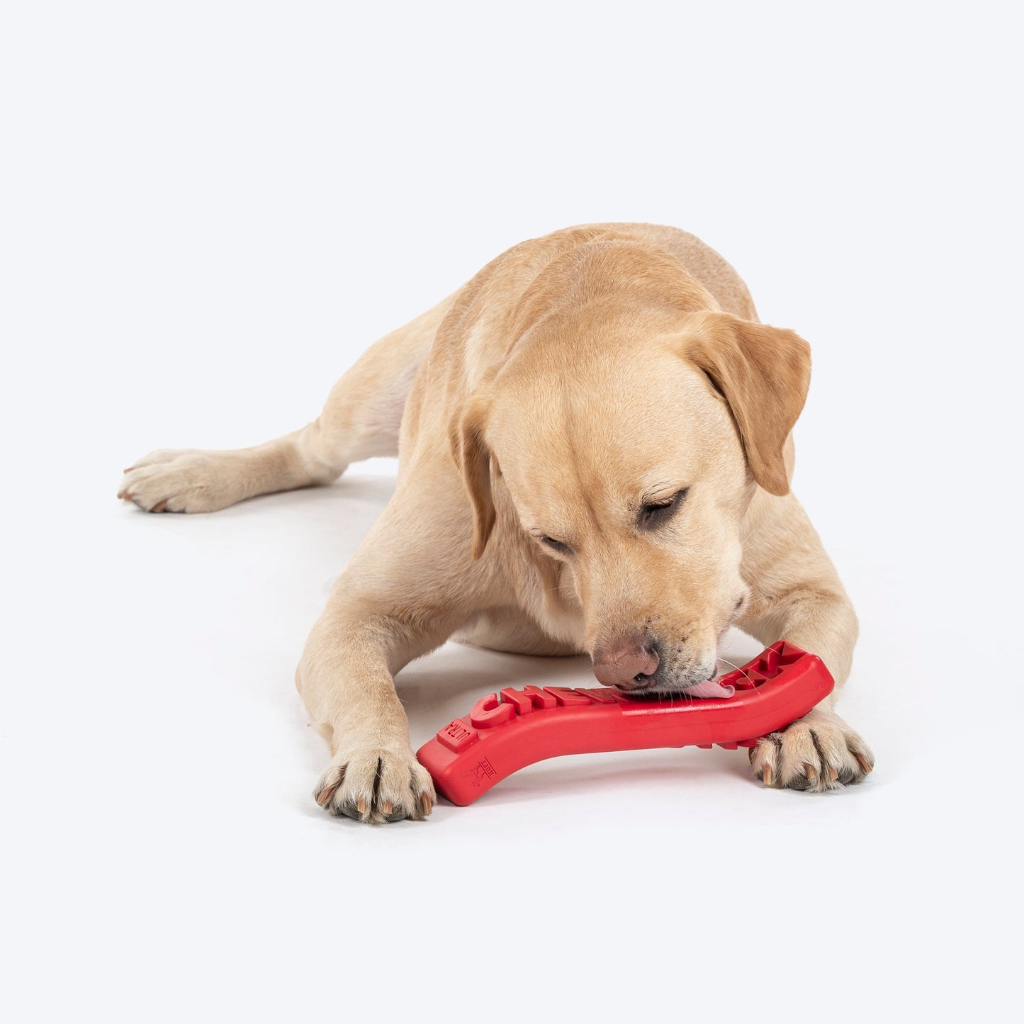 HUFT Chewtastic Chomp â€™nâ€™ Twist Chew Stick Toy For Dog - Red - Heads Up For Tails