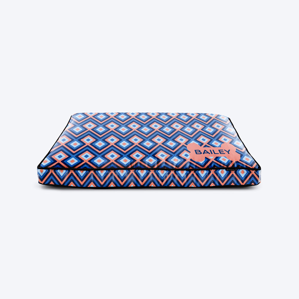 HUFT Hugo Personalised Dog Bed - Heads Up For Tails
