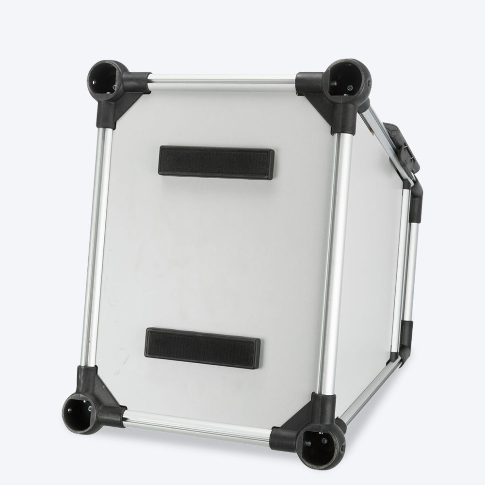 Trixie Black and Silver Transport Box Aluminium - Heads Up For Tails